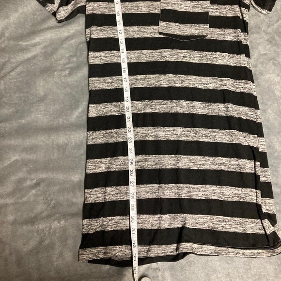 NWOT Open Back T-Shirt Dress - Picture 7 of 11